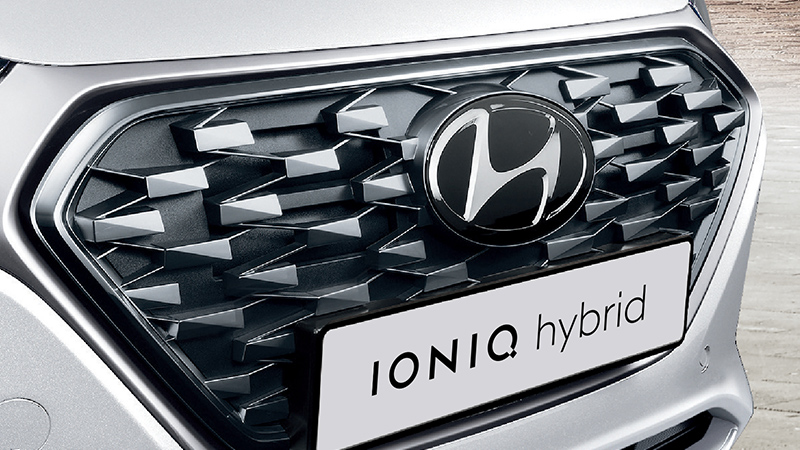 Hyundai_IONIQ_hybrid_Radiator_Grille_800x450.jpg