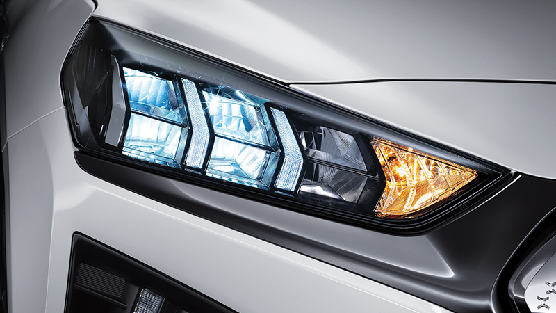 LED_Headlamps_800x450.jpg