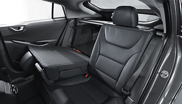 Hyundai_Hybrid_Split_folding_seats_369x210.jpg