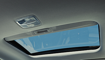Hyundai_IONIQ_Hybrid_Sunroof_369x210.jpg