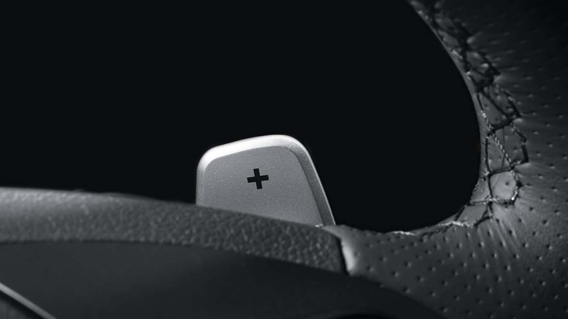 Hyundai_IONIQ_HEV_RHD_shifters_800x450.jpg