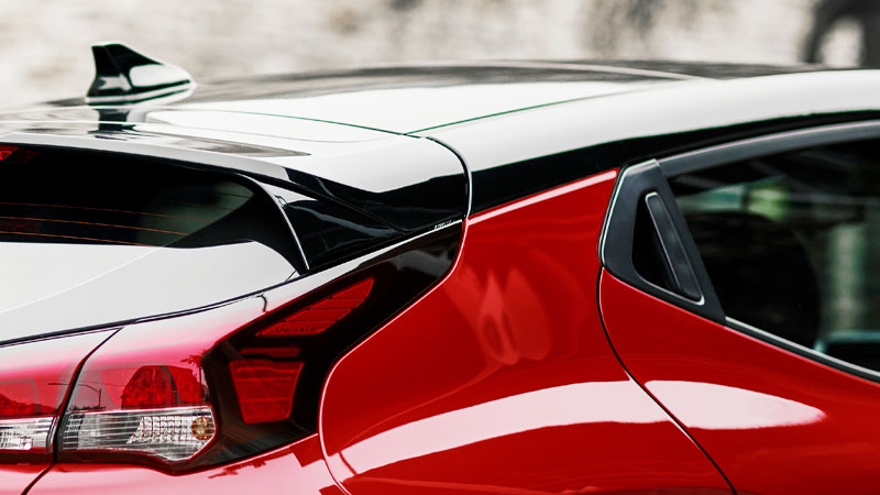 Hyundai_Veloster_BackDoorHandle_igniteflame_800x450.jpg