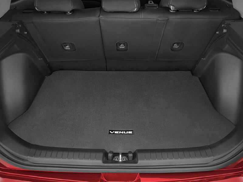 Hyundai_Venue_Accessories_cargoliner_carpet_800x600.jpg